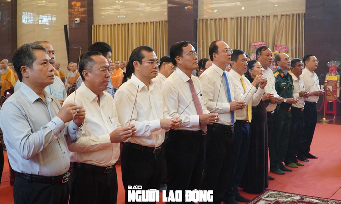 Tưởng niệm 60 năm Bồ tát Thích Quảng Đức vị pháp thiêu thân - Ảnh 2. Tưởng niệm 60 năm Bồ tát Thích Quảng Đức vị pháp thiêu thân - Ảnh 2.