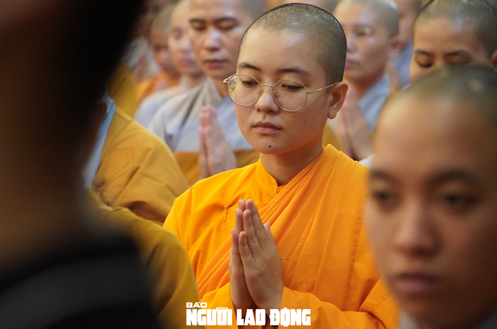 Tưởng niệm 60 năm Bồ tát Thích Quảng Đức vị pháp thiêu thân - Ảnh 8. Tưởng niệm 60 năm Bồ tát Thích Quảng Đức vị pháp thiêu thân - Ảnh 8.