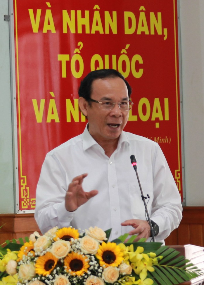 Bí thư Nguyễn Văn Nên biểu dương Đảng bộ huyện Hóc Môn - Ảnh 1.