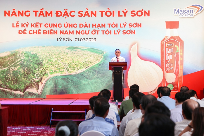 Ký kết cung ứng dài hạn tỏi Lý Sơn để chế biến Nam Ngư ớt tỏi Lý Sơn - Ảnh 3. Ký kết cung ứng dài hạn tỏi Lý Sơn để chế biến Nam Ngư ớt tỏi Lý Sơn - Ảnh 3.