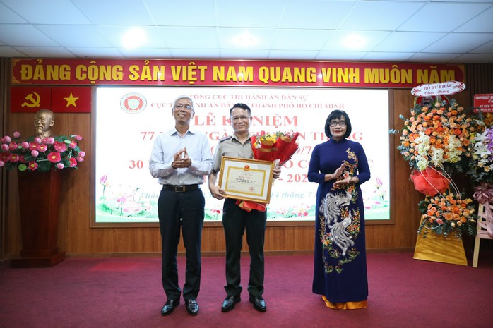 TP có nhiều vụ án phải thi hành với giá trị tài sảnrất lớn - Ảnh 1. TP có nhiều vụ án phải thi hành với giá trị tài sảnrất lớn - Ảnh 1.