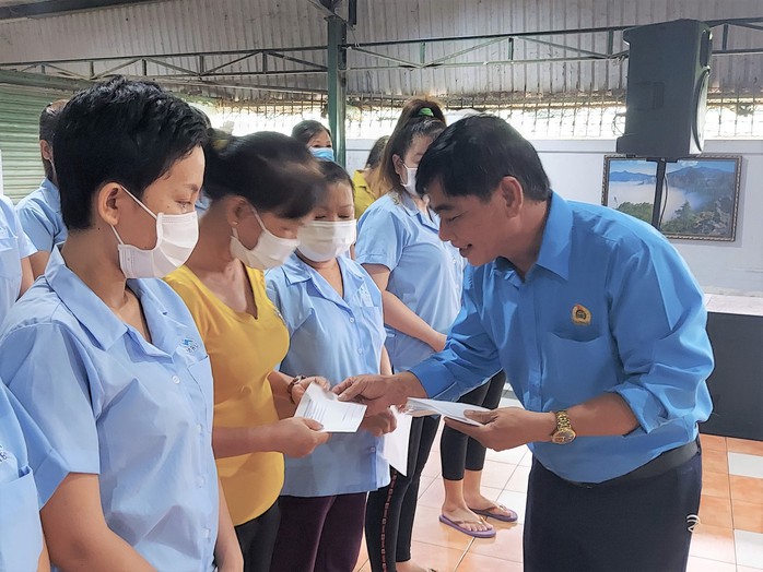 Hết lòng chăm lo, bảo vệ đoàn viên - lao động - Ảnh 1.