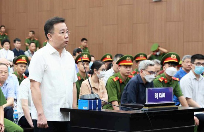 Vụ Chuyến bay giải cứu: Cựu phó chủ tịch Hà Nội rất hổ thẹn khi gặp lại học trò trong trại giam - Ảnh 1.