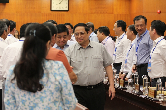 Thủ tướng Phạm Minh Chính đang chủ trì Hội nghị điều phối Vùng Đông Nam Bộ - Ảnh 4.