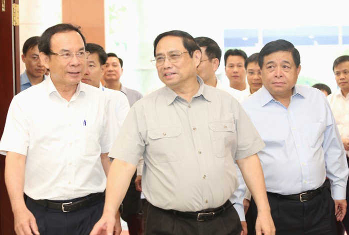 Thủ tướng Phạm Minh Chính đang chủ trì Hội nghị điều phối Vùng Đông Nam Bộ - Ảnh 3.