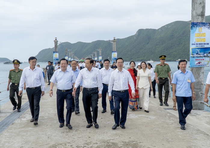 Chủ tịch nước dự Lễ khởi công và khánh thành các công trình quan trọng tại Côn Đảo - Ảnh 2.