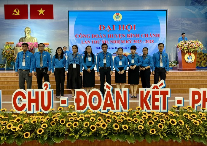 Phát huy vai trò cầu nối chăm lo tốt hơn đời sống người lao động - Ảnh 9.