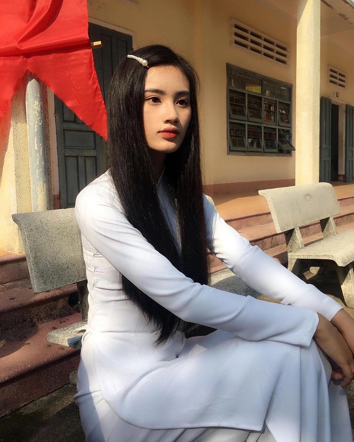 Hoa hậu Huỳnh Trần Ý Nhi làm điều không tưởng sau đăng quang - Ảnh 7.