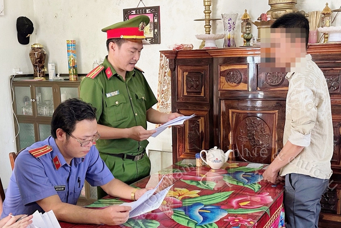 Quảng Ngãi: Tạm giam viên chức Văn phòng đăng ký đất đai thị xã Đức Phổ - Ảnh 1.