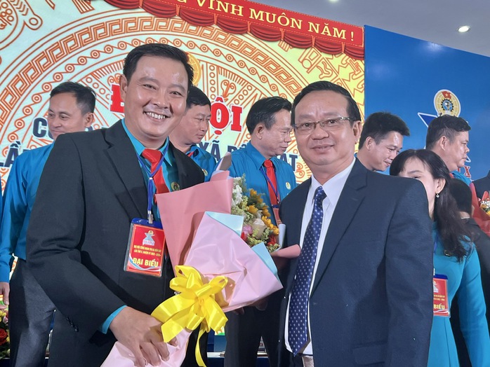 Chủ tịch LĐLĐ thị xã Bến Cát Lê Nguyễn Thanh Bình: Công đoàn phải gần cơ sở, hiểu cơ sở, giúp cơ sở - Ảnh 3.
