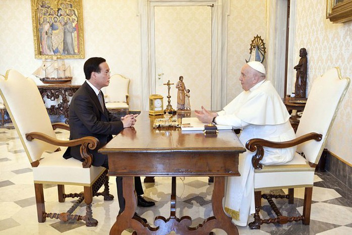 Gặp Chủ tịch nước, Giáo hoàng bày tỏ tình cảm với đất nước, con người Việt Nam - Ảnh 1.