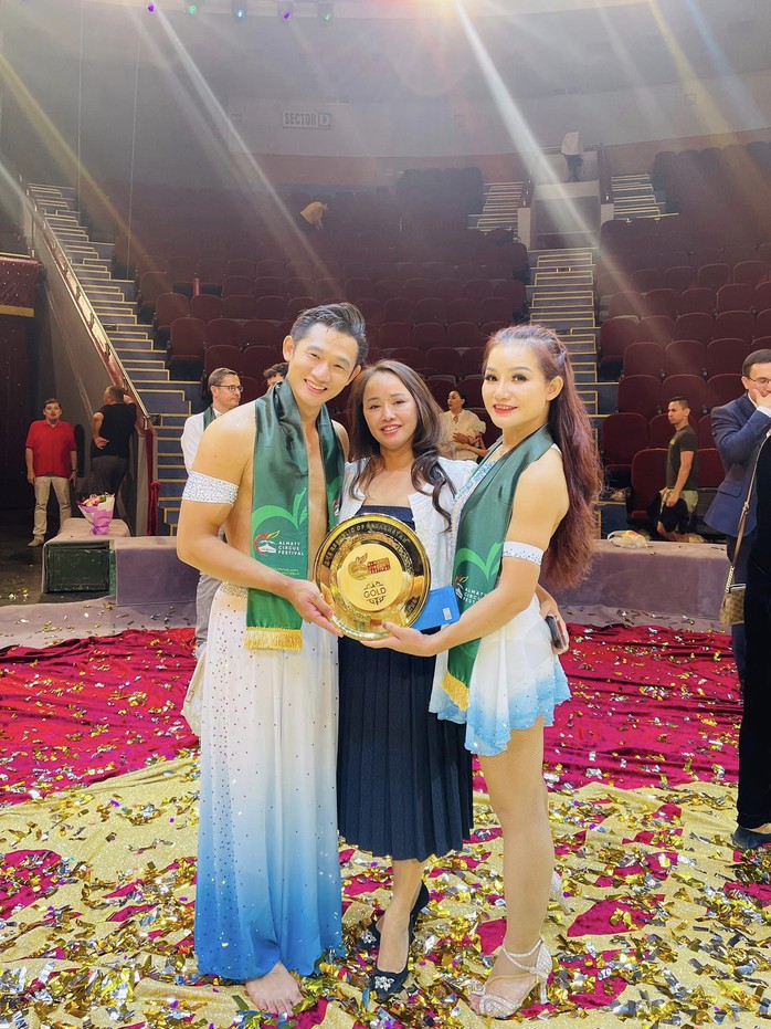 Xiếc Việt Nam đoạt giải vàng tại Festival xiếc quốc tế Kazakhstan 2023 - Ảnh 2.