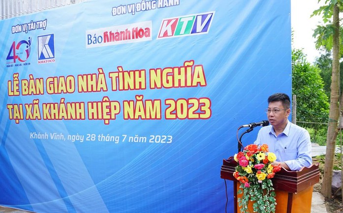 Khatoco bàn giao 4 căn nhà tình nghĩa cho hộ nghèo xã Khánh Hiệp - Ảnh 7. Khatoco bàn giao 4 căn nhà tình nghĩa cho hộ nghèo xã Khánh Hiệp - Ảnh 7.