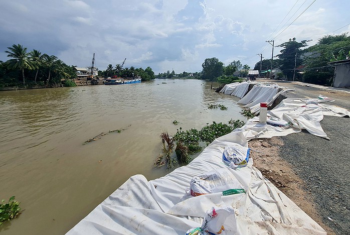 An Giang: Thấp thỏm lo sạt lở - Ảnh 2.