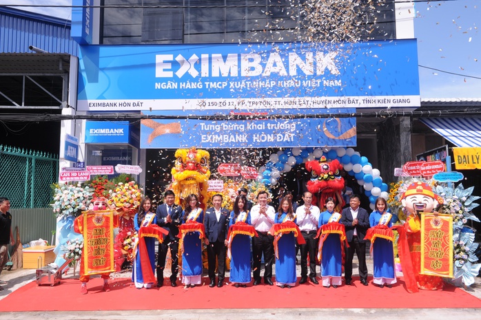 Eximbank khai trương trụ sở Hòn Đất - Kiên Giang - Ảnh 1. Eximbank khai trương trụ sở Hòn Đất - Kiên Giang - Ảnh 1.