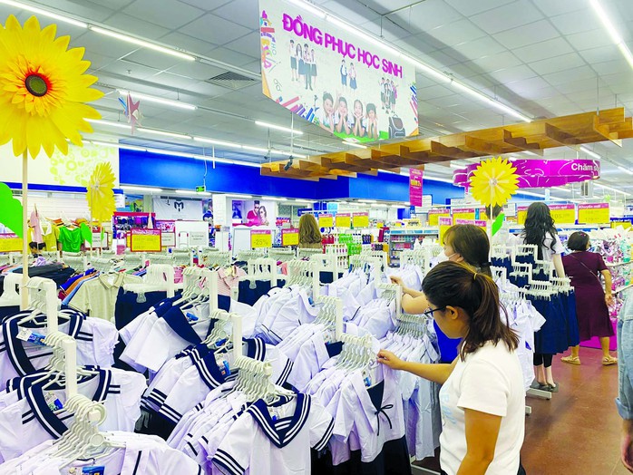 Ưu đãi đậm trước mùa tựu trường - Ảnh 1. Ưu đãi đậm trước mùa tựu trường - Ảnh 1.