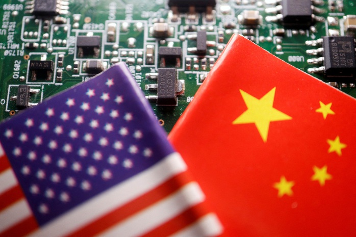 Mỹ cấm đầu tư công nghệ, Trung Quốc dọa không để yên - Ảnh 2.