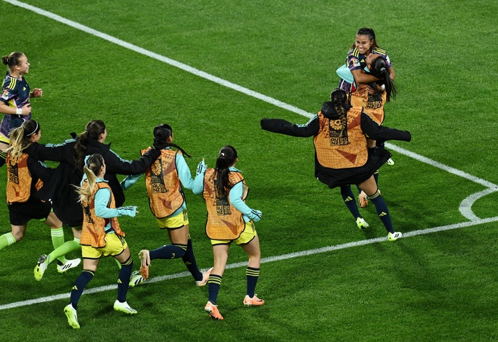 World Cup nữ 2023: Ngược dòng thắng Colombia, tuyển Anh duy trì tham vọng vô địch - Ảnh 1.