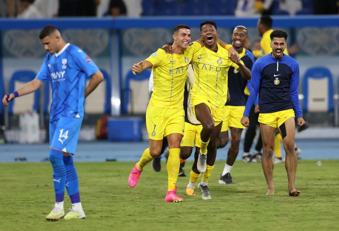 Ronaldo lập cú đúp giúp Al-Nassr vô địch Ả Rập Champions Cup - Ảnh 3.