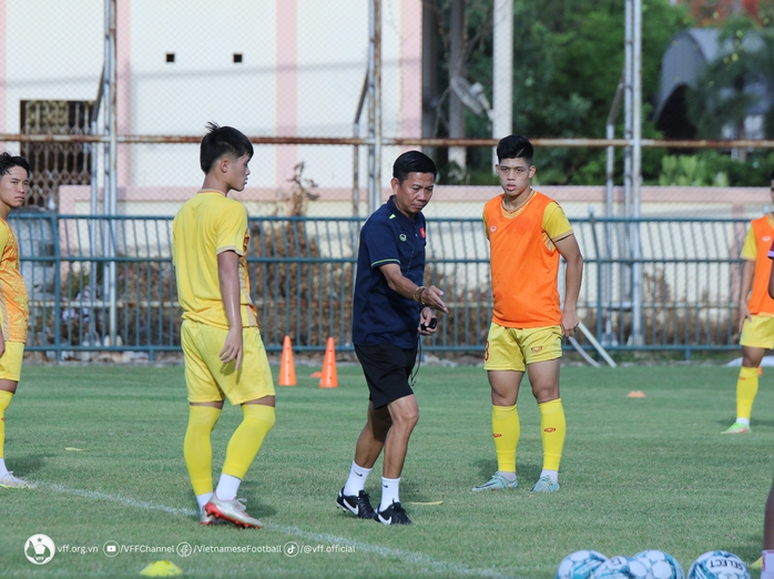 Tuyển U23 Việt Nam trau chuốt lối chơi chủ động tấn công - Ảnh 8.