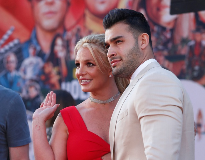 Britney Spears đối mặt cuộc chiến ly hôn chồng trẻ - Ảnh 1.