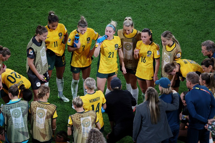 World Cup nữ 2023: HLV tuyển Úc trở thành ứng viên hàng đầu dẫn dắt tuyển nữ Mỹ - Ảnh 5.