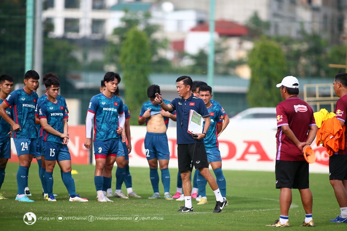 U23 Việt Nam có thêm lợi thế khi Lào hòa Philippines - Ảnh 2.