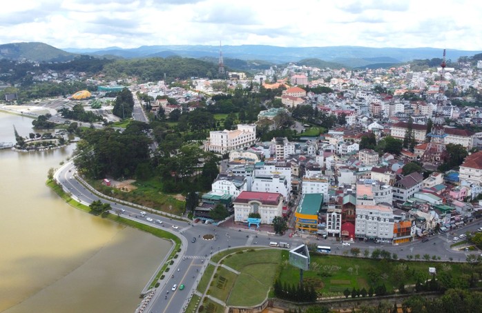 Lâm Đồng: Đấu giá 43 khu nhà đất, dự kiến thu hơn 1.300 tỉ đồng - Ảnh 1.