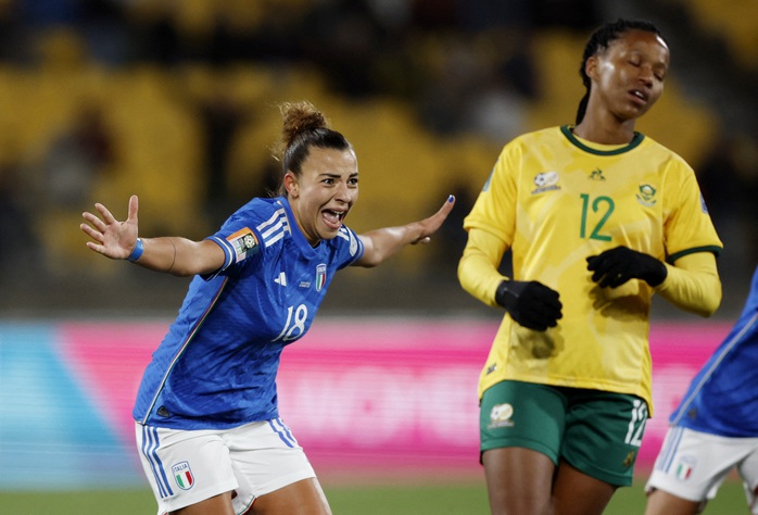World Cup nữ 2023: Đánh bại Ý, Nam Phi đạt bước tiến lịch sử - Ảnh 1.