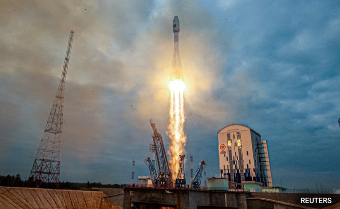 Đi tìm nguyên nhân tàu vũ trụ Luna-25 của Nga đâm vào mặt trăng - Ảnh 1.