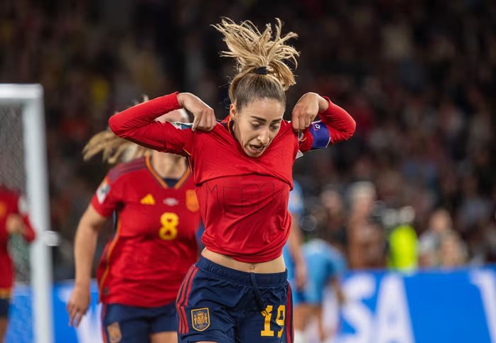 Người hùng trận chung kết World Cup ghi bàn giữa hung tin cha mất - Ảnh 4. Người hùng trận chung kết World Cup ghi bàn giữa tỷ lệ cá cược kèo nhà cái mất - Ảnh 4.