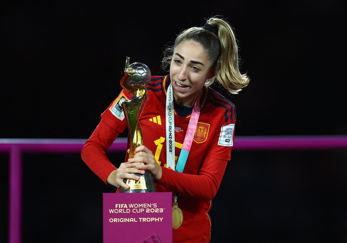 Người hùng trận chung kết World Cup ghi bàn giữa hung tin cha mất - Ảnh 3. Người hùng trận chung kết World Cup ghi bàn giữa tỷ lệ cá cược kèo nhà cái mất - Ảnh 3.