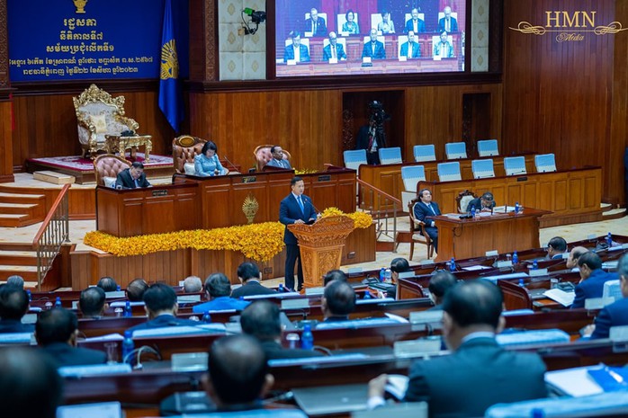 Ông Hun Manet chính thức nhậm chức Thủ tướng Campuchia - Ảnh 4.