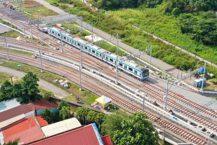 TP HCM vừa chốt thời gian chạy thử toàn tuyến metro số 1 - Ảnh 1.