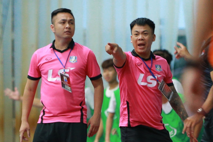 Cao Bằng cùng cựu HLV tuyển futsal Việt Nam vô địch giải U20 Quốc gia 2023 - Ảnh 5.
