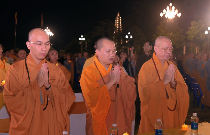 Xúc động lễ Vu lan báo hiếu tại Học Viện Phật giáo Việt Nam - Ảnh 9.
