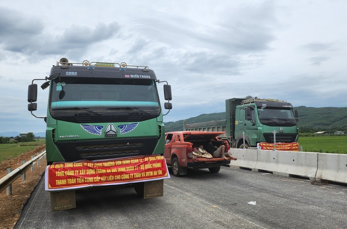 Vụ căng băng-rôn đòi nợ thi công cao tốc QL 45 - Nghi Sơn: Chính quyền vào cuộc - Ảnh 4.