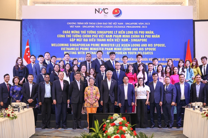 Thủ tướng Phạm Minh Chính và Thủ tướng Lý Hiển Long đối thoại với các lãnh đạo trẻ - Ảnh 5.