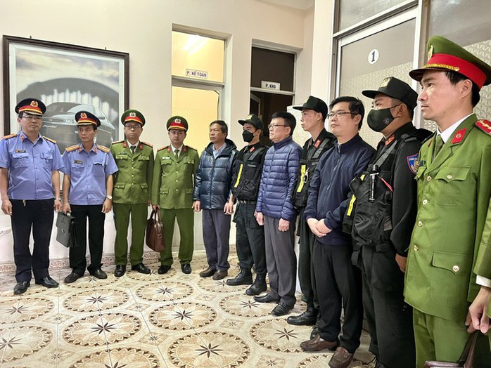 Đảng ủy Sở Giao thông vận tải tỉnh Thừa Thiên - Huế bị kỷ luật - Ảnh 1.