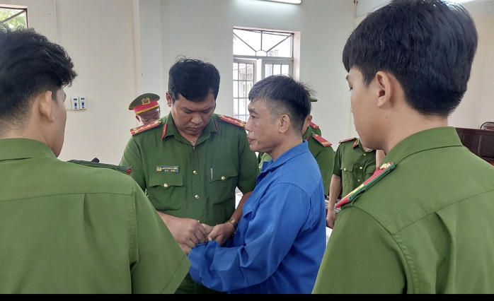 Bị cáo Võ Trung Hồng khai giữ dùm ma túy lãnh án tử - Ảnh 3.
