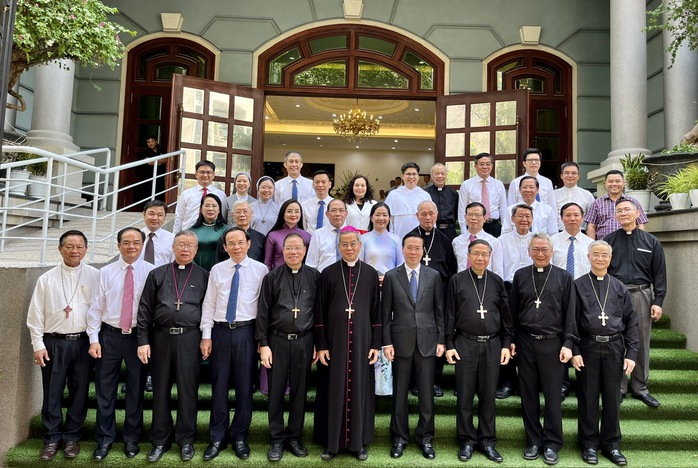 Chủ tịch nước Võ Văn Thưởng thăm Hội đồng Giám mục Việt Nam - Ảnh 2.