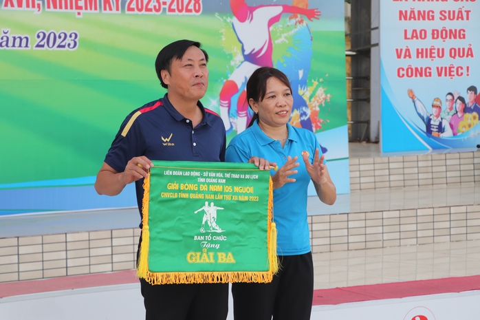 Ngành Xây dựng vô địch giải bóng đá Công đoàn tỉnh Quảng Nam - Ảnh 9.