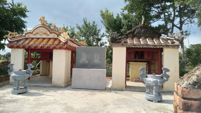 Yêu cầu làm rõ việc tổ chức lễ giỗ vua Quang Trung tại Miếu Đôi - Ảnh 1.