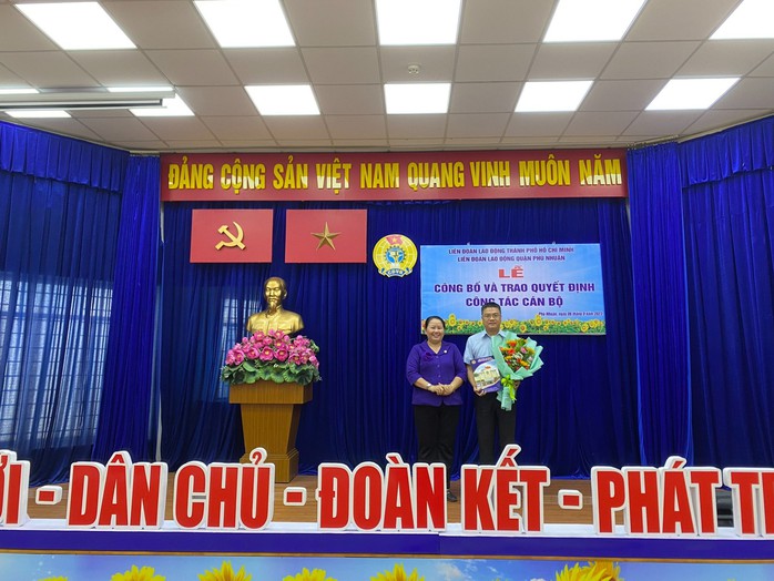 Ông Đinh Gia Huỳnh được bầu làm Chủ tịch LĐLĐ quận Phú Nhuận, TP HCM - Ảnh 6.