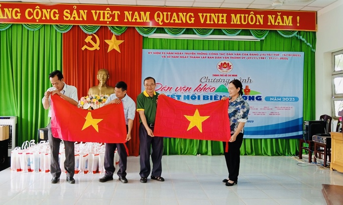 Chương trình Dân vận khéo - Kết nổi biên cương tại tỉnh Bình Phước - Ảnh 2.