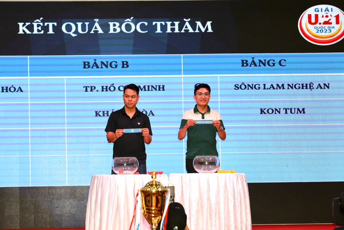 Khởi tranh U21 quốc gia 2023, đương kim vô địch Hà Nội dễ thở - Ảnh 2.