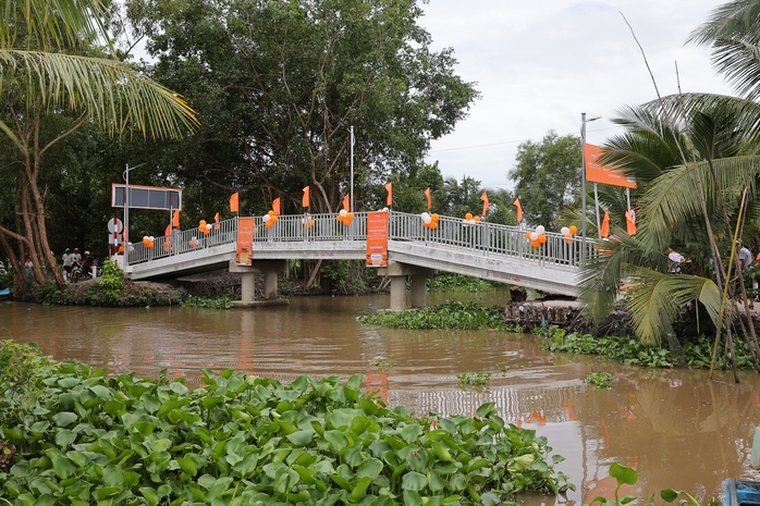 Khánh thành cầu Bàn Tân Định tại Kiên Giang – Nối nhịp cầu vui - Ảnh 1.