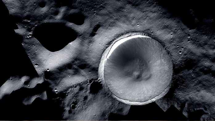 Tàu NASA chụp được “dấu ấn đĩa bay” gây ám ảnh - Ảnh 1.