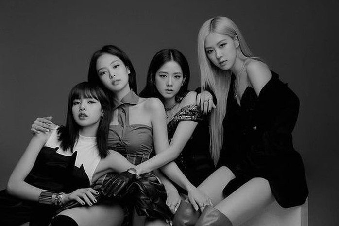 Jennie, Lisa và Jisoo đều rời BLACKPINK, chỉ “bông hồng nước Úc” Rosé ở lại? - Ảnh 1.