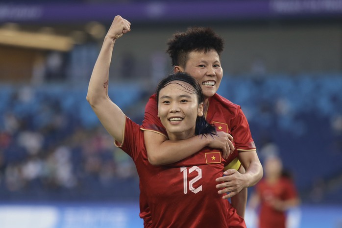 Ra quân ở ASIAD 19, tuyển nữ Việt Nam thắng nhẹ Nepal 2-0 - Ảnh 1.